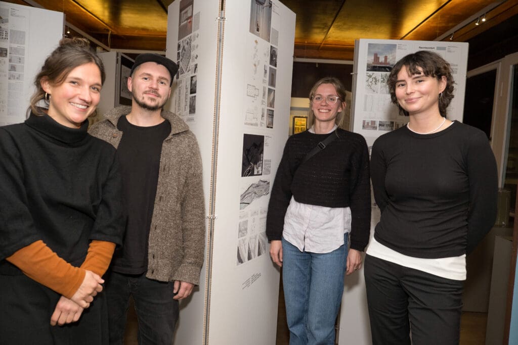 ENTSCHIEDEN! Studienpreis Konrad Wachsmann 2024 6 Holzbau Kompetenz Sachsen GmbH – 20241011 4464
