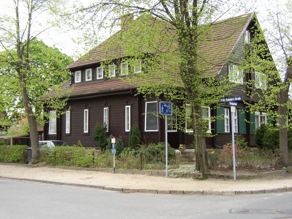 Holzbau Kompetenz Sachsen GmbH &ndash; BAM1