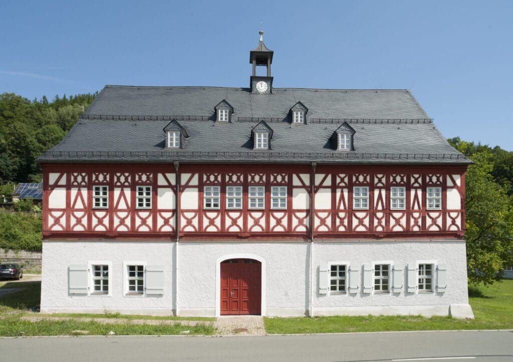 Holzbau Kompetenz Sachsen GmbH &ndash; a STO8332 1 min scaled 1