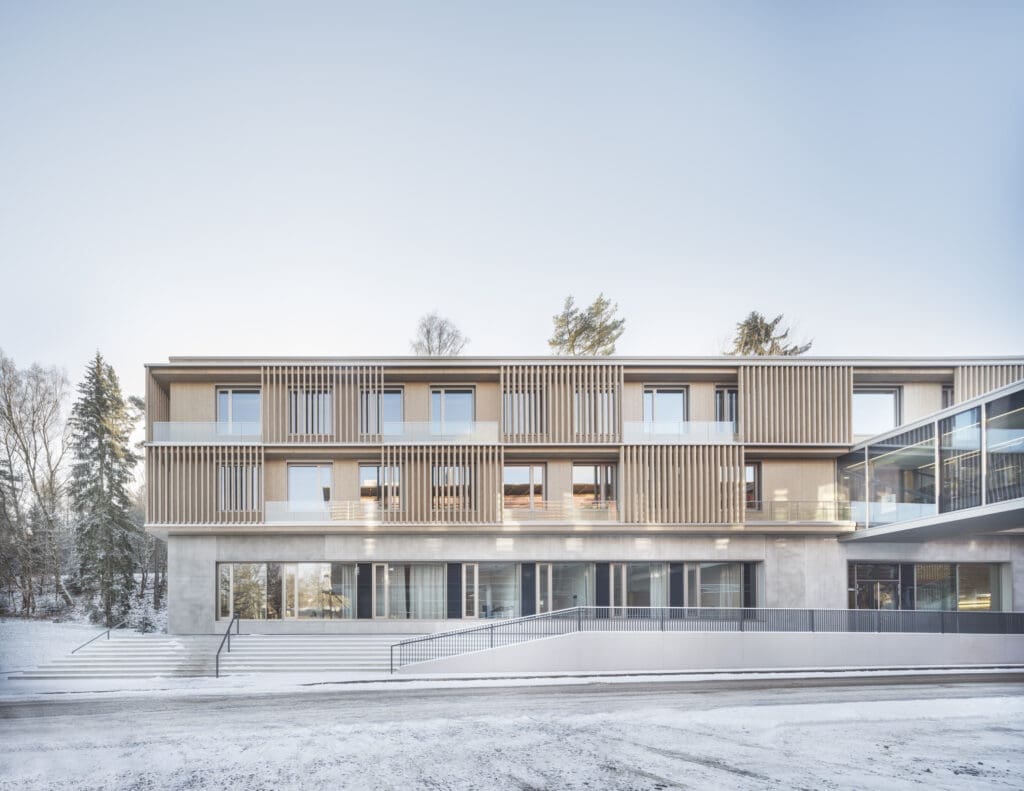 Holzbau Kompetenz Sachsen GmbH – WH2051 1970 71